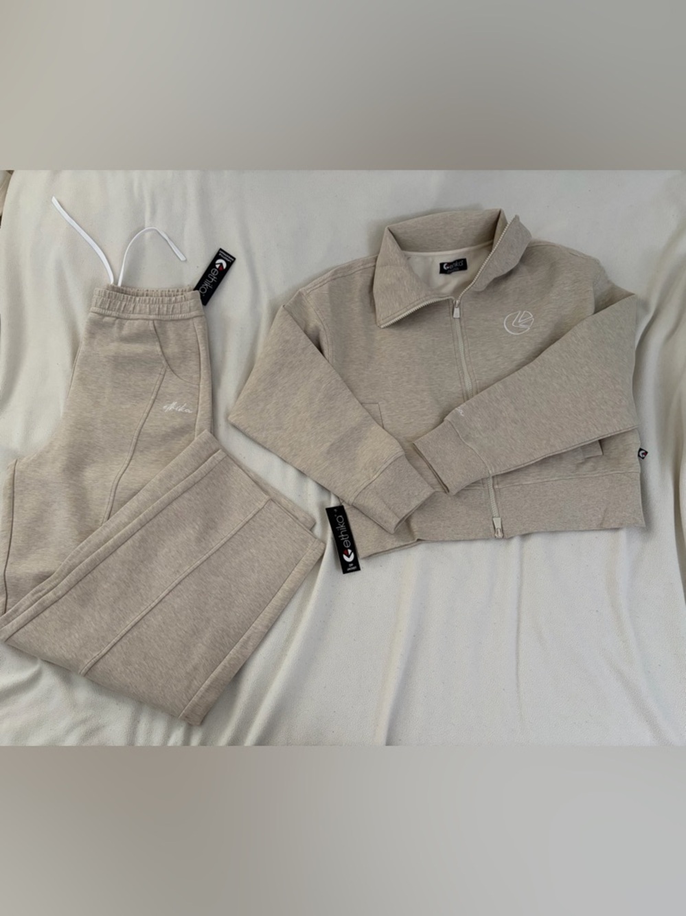 ethika  Zip Jacket & sweatpants  Set